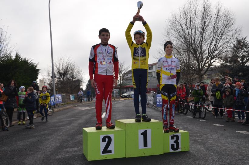 Le Vélo Club Du Velay Fait Très Bonne Figure Au Cyclo-cross Des Rives ...